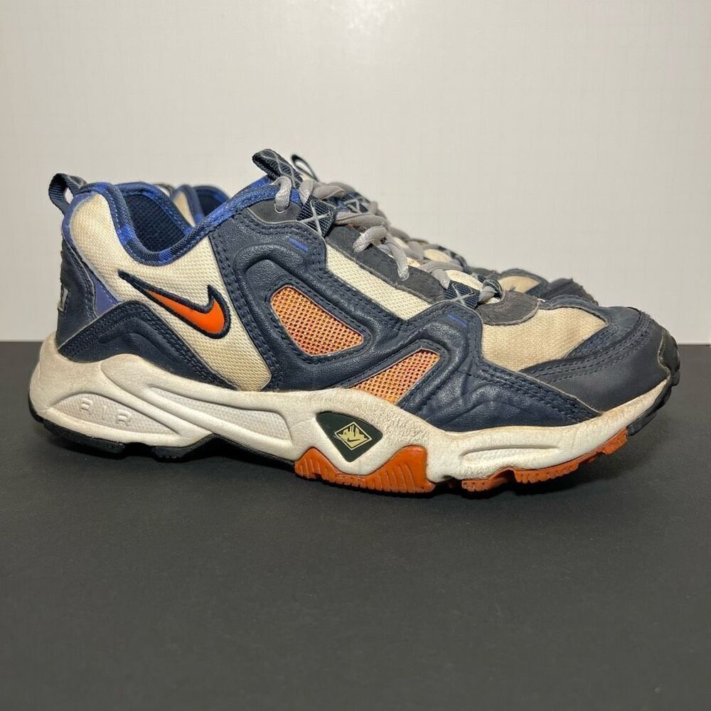 Womens Vintage NIKE ACG Air Terra Train Navy Blue Athletic Shoes / Size 10